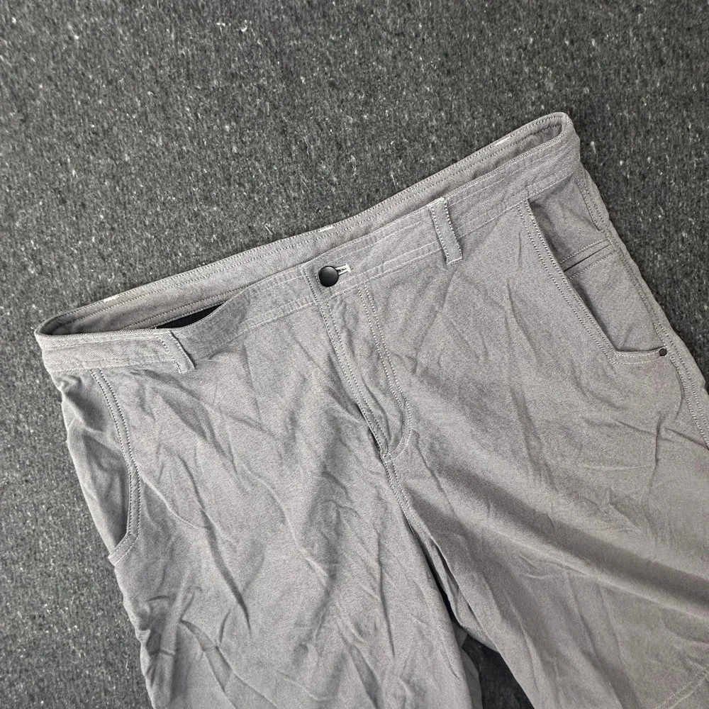 Lululemon Commission Shorts Mens 38 Gray Casual Hiking Golf Tech Fabric